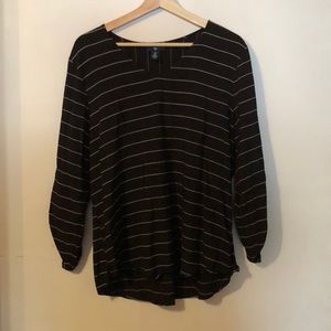 🌟🌟3/4 Sleeve Pinstripe Gap Top🌟🌟
